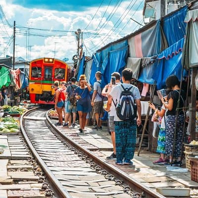 Maeklong Railway & Floating Market Tour (Private & All-Inclusive)