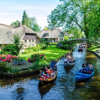 Giethoorn Private Tour from Amsterdam in Jaguar S Type
