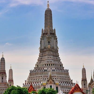 Bangkok City Tour with Guided Visit to Wat Arun
