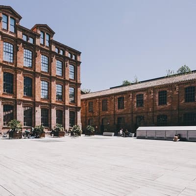 Barcelona and The Future. Regular Tour 5