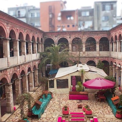 "Classic Wonders" Tour