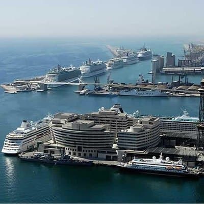 Departure Transfer: Barcelona to Cruise Port by Business Car 3