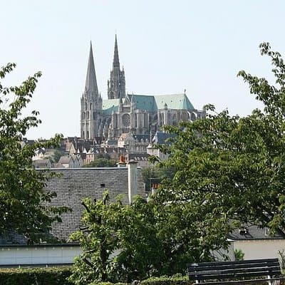 Chartres and Versailles Private Full-day tour