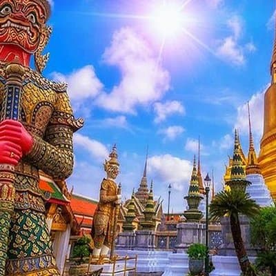 Grand Palace Tour & Emerald Buddha Temple Tour Bangkok