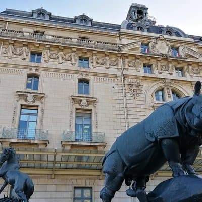 Kid-Friendly Paris Orsay Museum Tour with Expert Guide