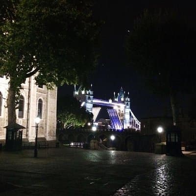 Private Tour of Haunted London in a Black Cab 5