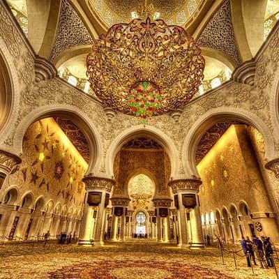 Abu Dhabi City Tour with Desert Safari Adventure 3
