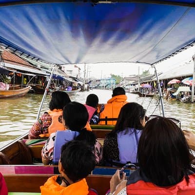 Amphawa Floating & Maeklong Railway Train Market Private Tour 4