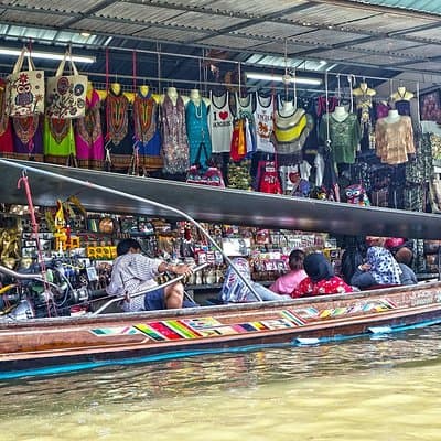 The Best of Damnoen Saduak (Floating) & Maeklong (Railway) Market 5