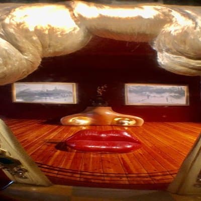 Private Tour to Dalí Museum + Costa Brava (Tossa de Mar) 3