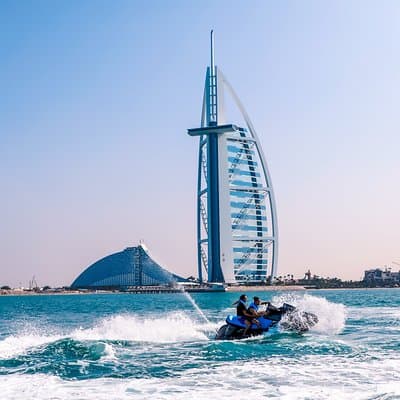 Jet Ski Ride Dubai: Burj Khalifa & Burj Al Arab with Fresh Juice 5