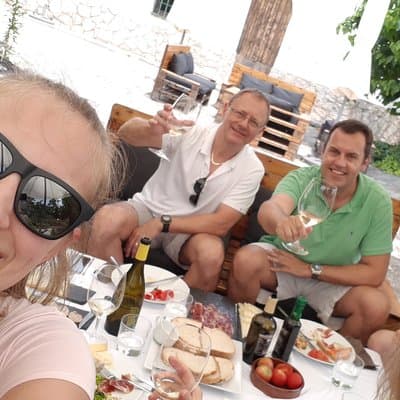 Wine & Cava Penedes Tour: Wineries, Wine Tasting and Tapas 2