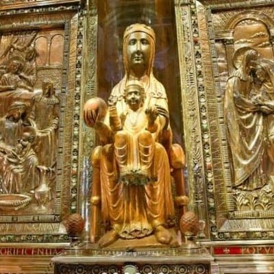 Montserrat Mountain Day Trip from Barcelona – Private Guided Tour 4