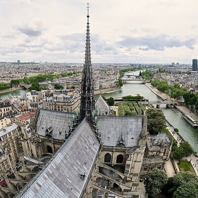 Private ONE WAY transfer from/to Paris CDG from/to Paris city