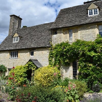London Private Day in the Cotswolds Tour By Black Cab