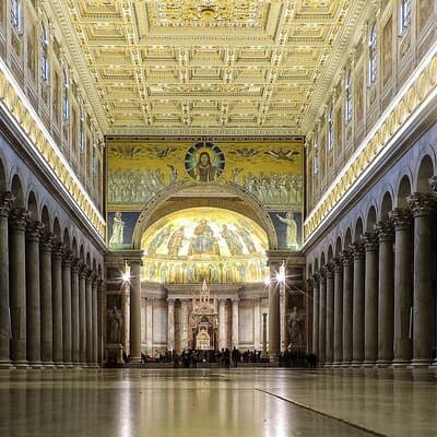 Private Tour with guide & Luxury Car: Holy Churches of Rome