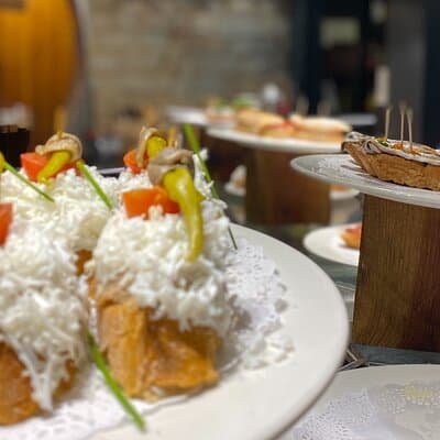 Historic Walking Tour & Food Experience - Private Tour 5