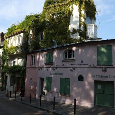 Montmartre Private Walking Tour 3
