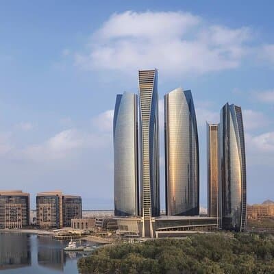 Full-Day Abu Dhabi City Tour with Etihad Tower Entry 4