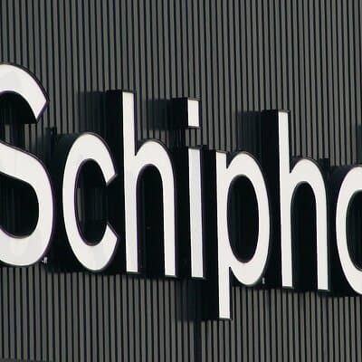 Private roundtrip transfer Schiphol Airport - Amsterdam 3