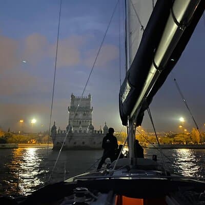 Lisbon Sailing Tour by Night 5