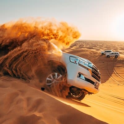 Private Lahbab Safari with Dinner and Live Performances
