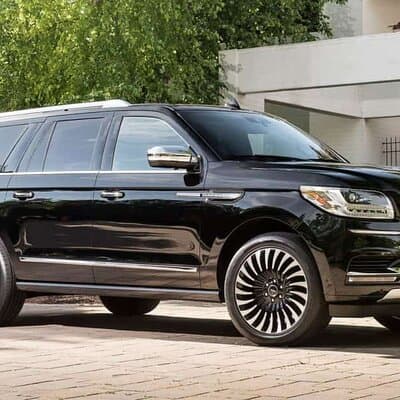 Private Arrival Transfer: Buffalo Niagara International Airport to Niagara Falls, New York 2