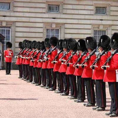The Crown British Royalty Walking Tour 2