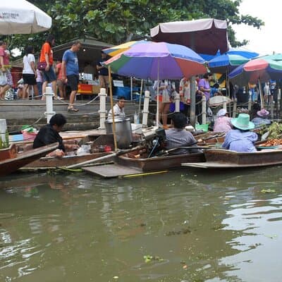 From Bangkok : Thaka Floating Market 4