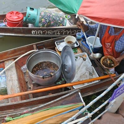 From Bangkok : Thaka Floating Market 5