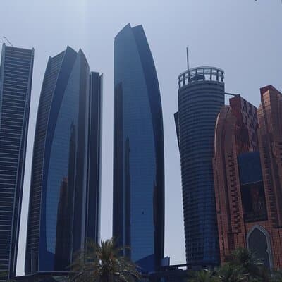 Abu Dhabi : Private Tour with professional Driver from Dubai 3