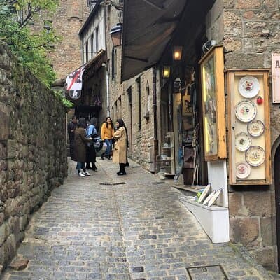 Private trip to Mont Saint Michel - A Day trip from Paris 3