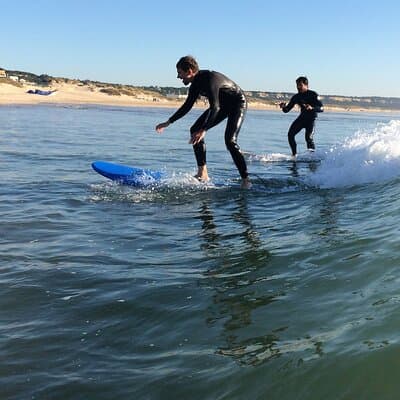 Priv Half Day Surf_full gear round & round trip transport_Lisbon