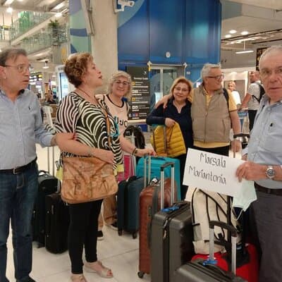 Private Departure Transfer: Hotel to Bangkok Airports by Minivan 3