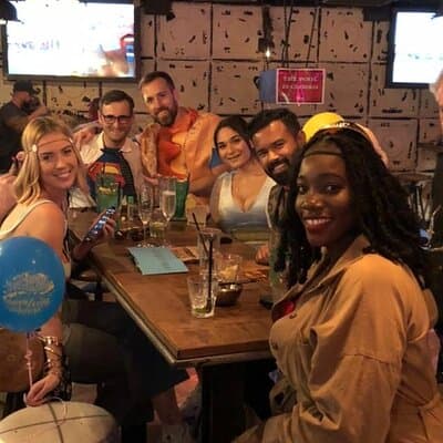 Pub Crawl Dubai: Private Events & Birthdays 3