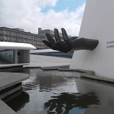 Private Transfer: Paris City to Port of LE HAVRE by Business Car 5