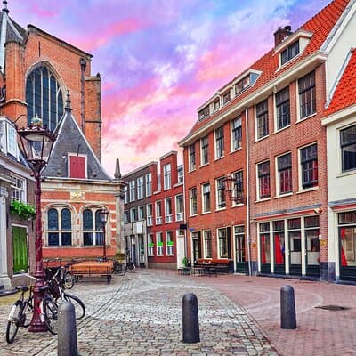 Self-Guided Canals of Amsterdam Photography Tour 4
