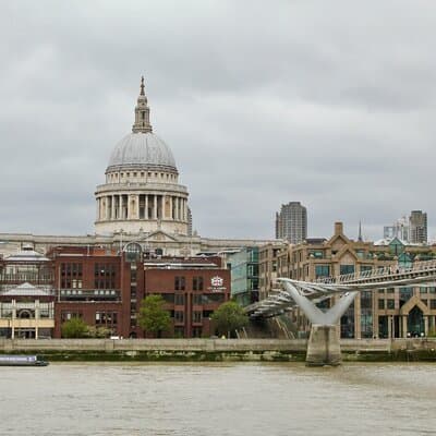 London Tate Modern Guided Small-Group Tour with Max 6 People 3