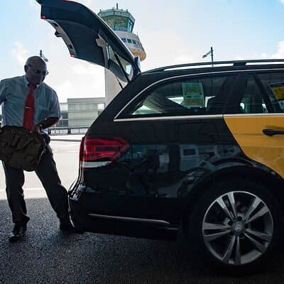 Tokyo Private Transfer from Tokyo central to Haneda Airport (HND) 5