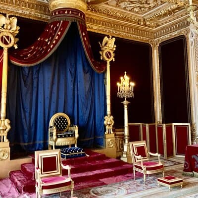Private Tour in Fontainebleau Palace with Skip-The-Line Ticket 2