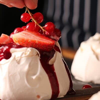 All about meringue: a pastry & culinary arts workshop in Paris