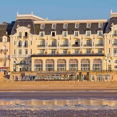 Private Van Tour of Cabourg Trouville Deauville from Paris 4