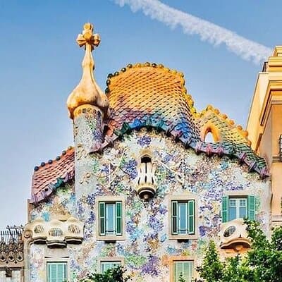 Gaudi Masterpiece: Casa Batlló with Expert Guide and STL Tickets