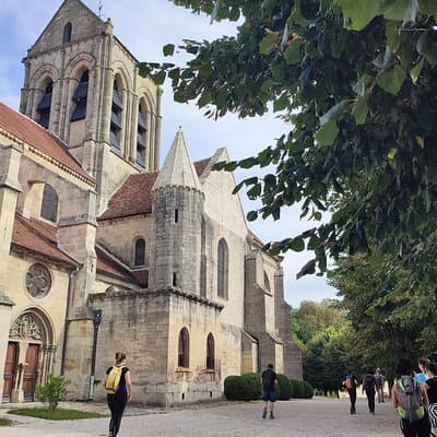 Hiking Adventure in Van Gogh's Footsteps with 6 miles walk
