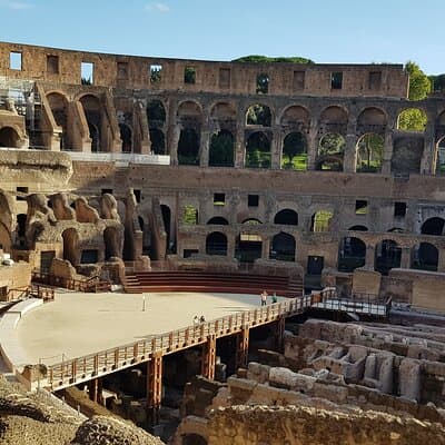 PRIVATE Colosseum, Roman Forum and Palatine Hill tour 2