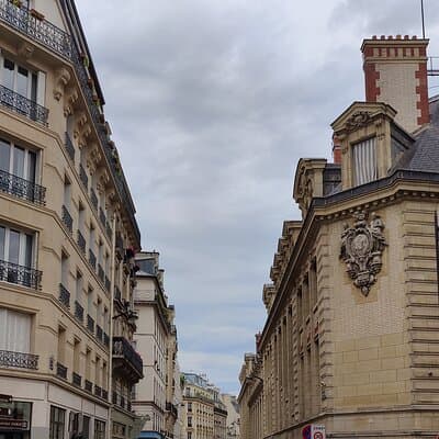 Full-Day Guided Tour in Paris with Hotel Pick Up & Drop 5