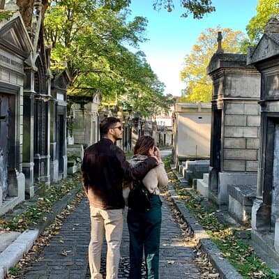 Pere Lachaise Cemetery Private Walking Tour