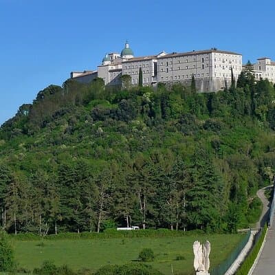 Full Day Tour in Monte Cassino and Subiaco