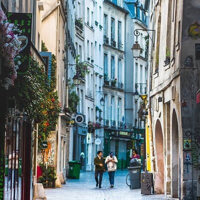 Le Marais District Half-Day Private Tour 5