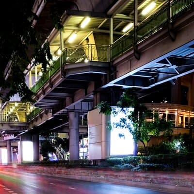 Private transfer from BKK airport to Bangkok City 4